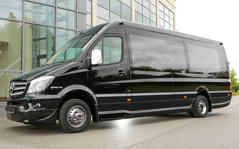 Mercedes Sprinter xe 16 chỗ