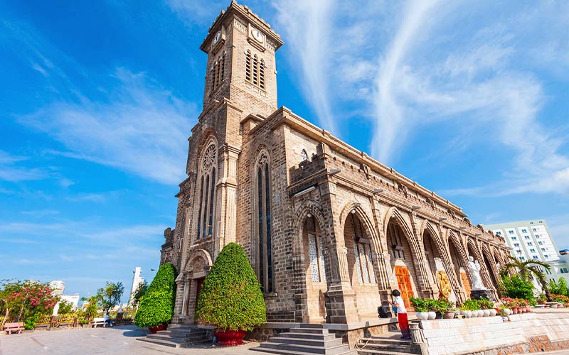 Nhà thờ Núi điểm đến tham quan Nha Trang
